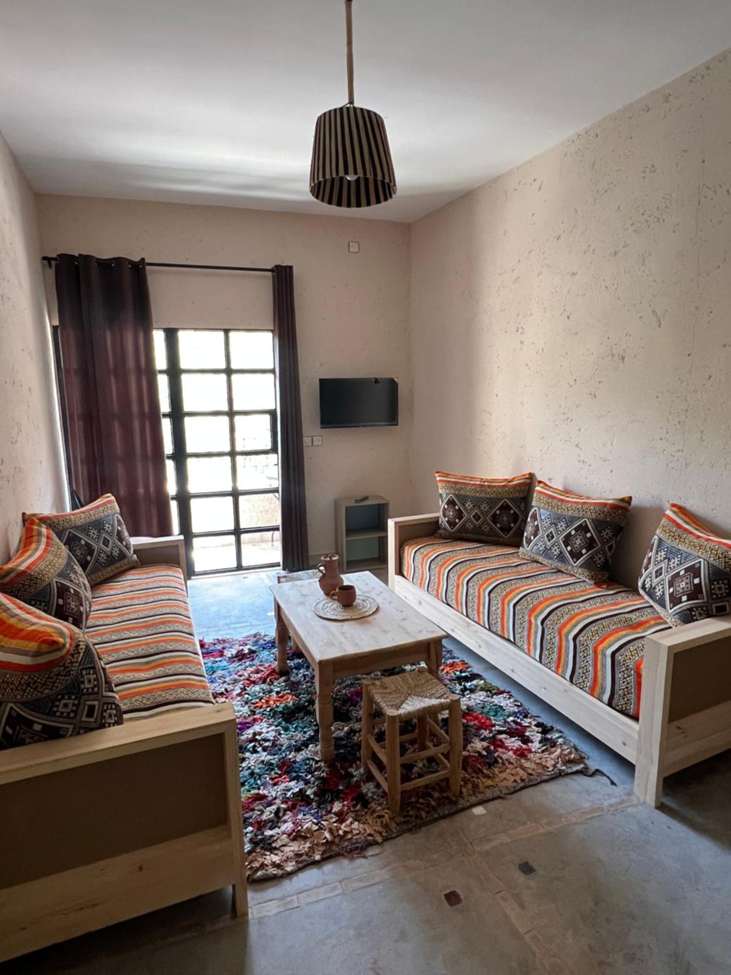 Apartment Tazart
